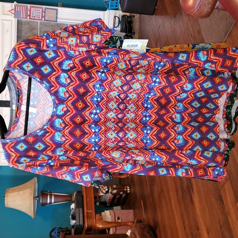 LuLaRoe 3XL Perfect Tee Swing Top Blue Orange Red Pattern- NWT